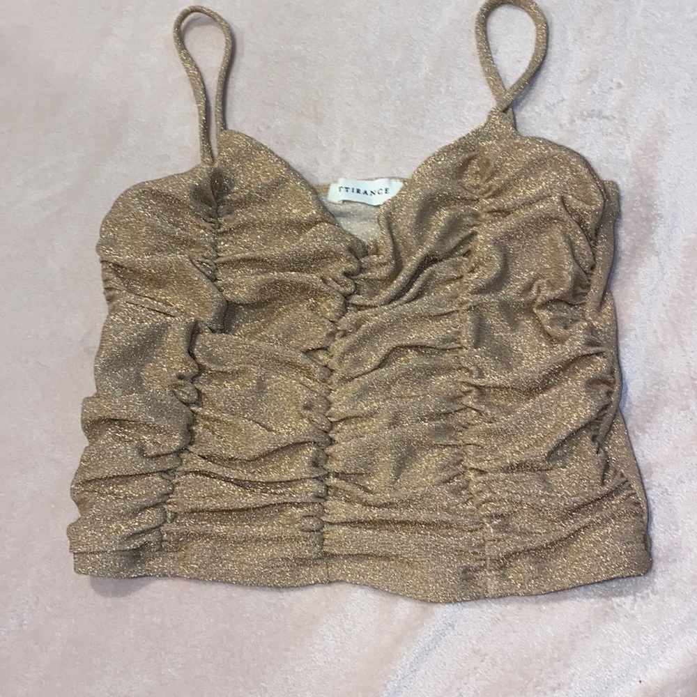 Brand- Attirance Color-Gold